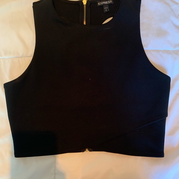 Express Tops - Black crop top with gold zipper in back